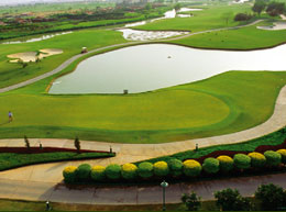 Features 18-Hole Golf Greater Noida