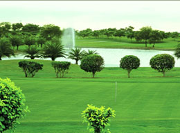 Features 18-Hole Golf Greater Noida