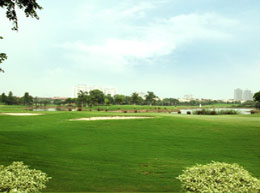 Features 18-Hole Golf Greater Noida